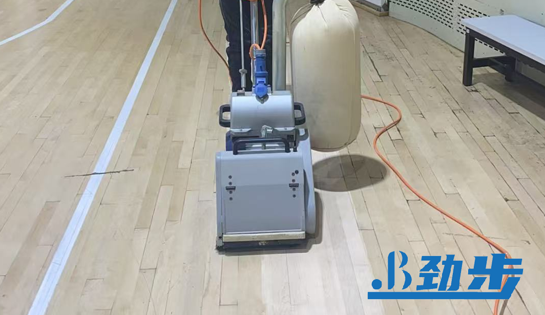 篮球馆木地板翻新