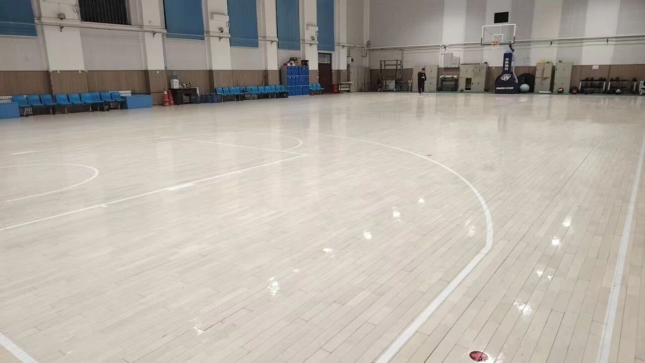 运动木地板翻新维修