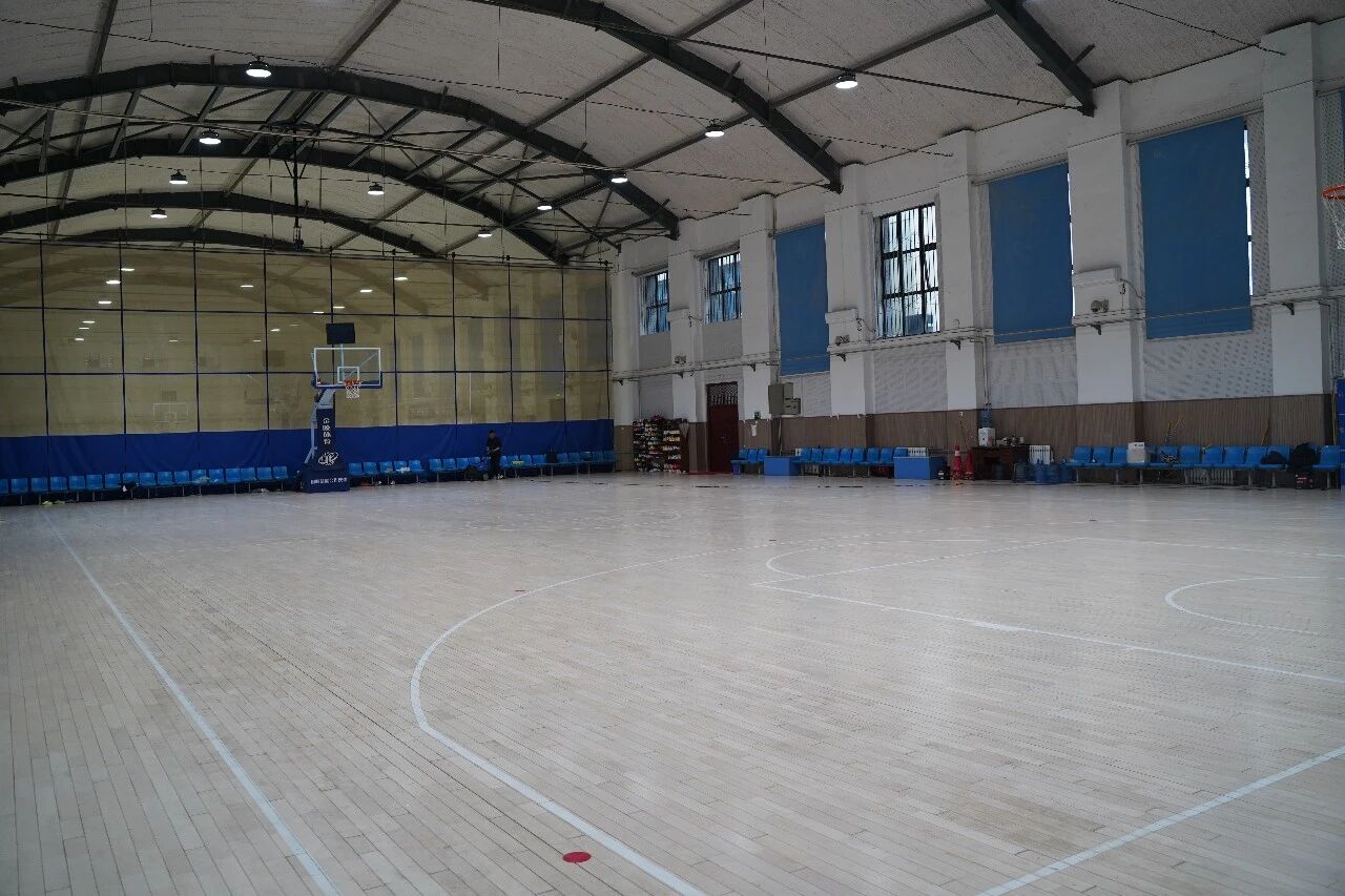 运动木地板翻新维修