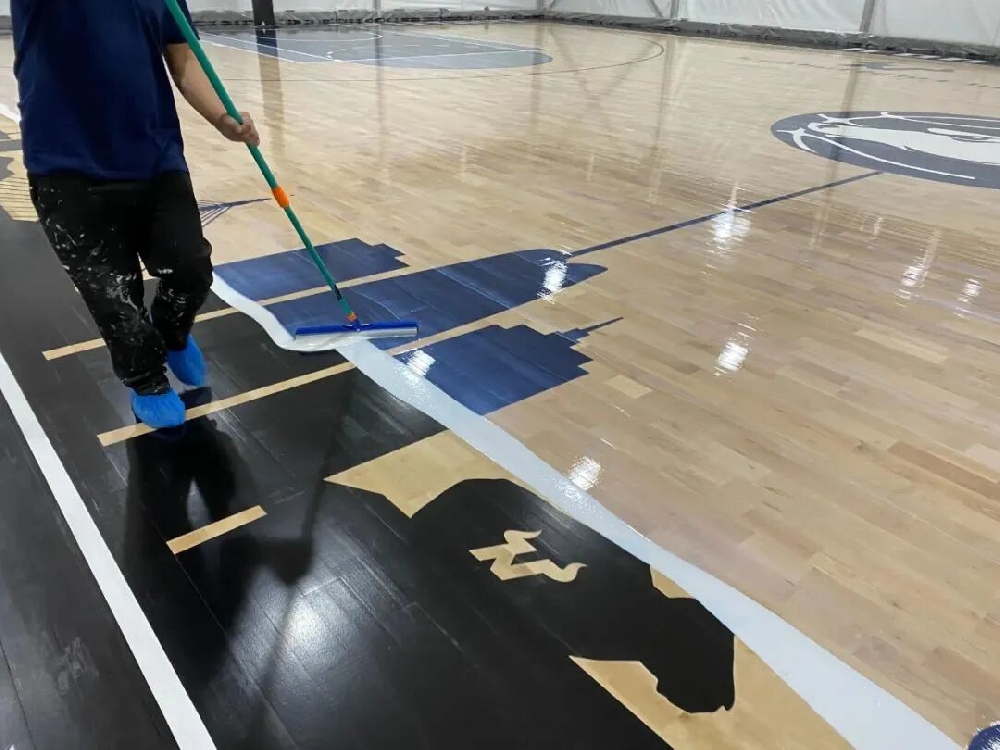 地板油漆价格表大揭秘：选对油漆，性价比拉满