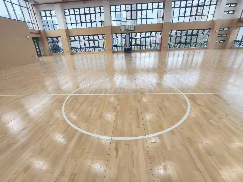 运动地板翻新怎么处理？4 步专业流程，让旧场地秒变专业赛场