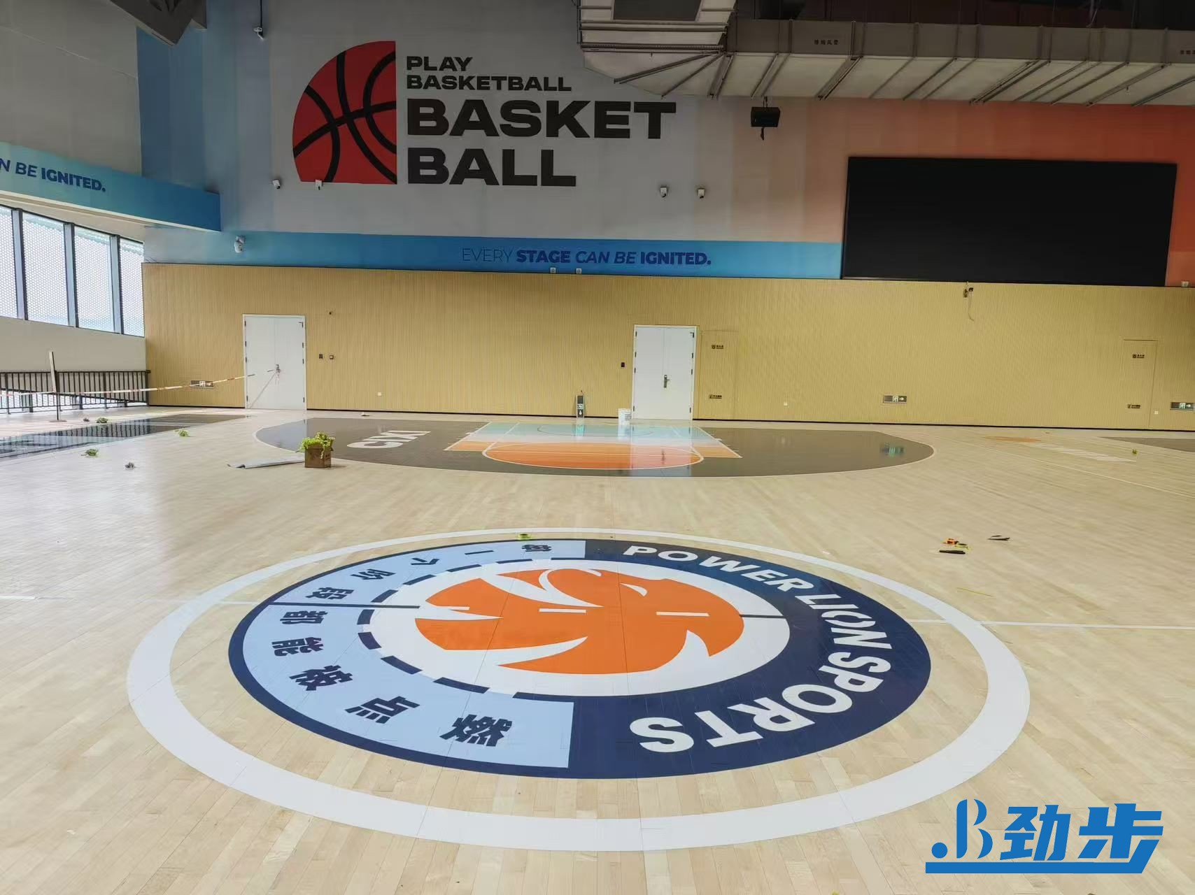 运动地板翻新多少钱